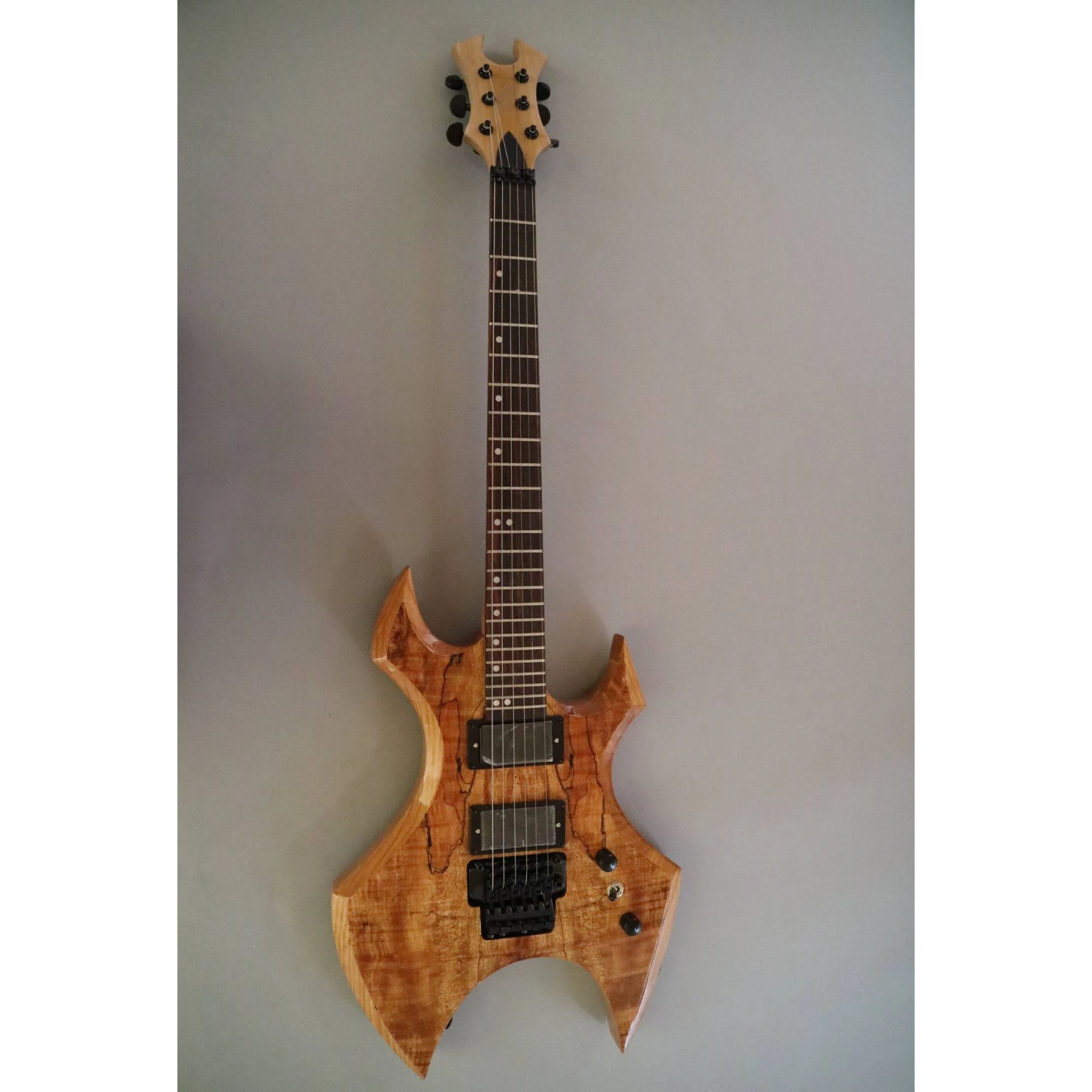 Afanti Customized Mahogany Body with Spalted Maple Veneer Electric Guitar