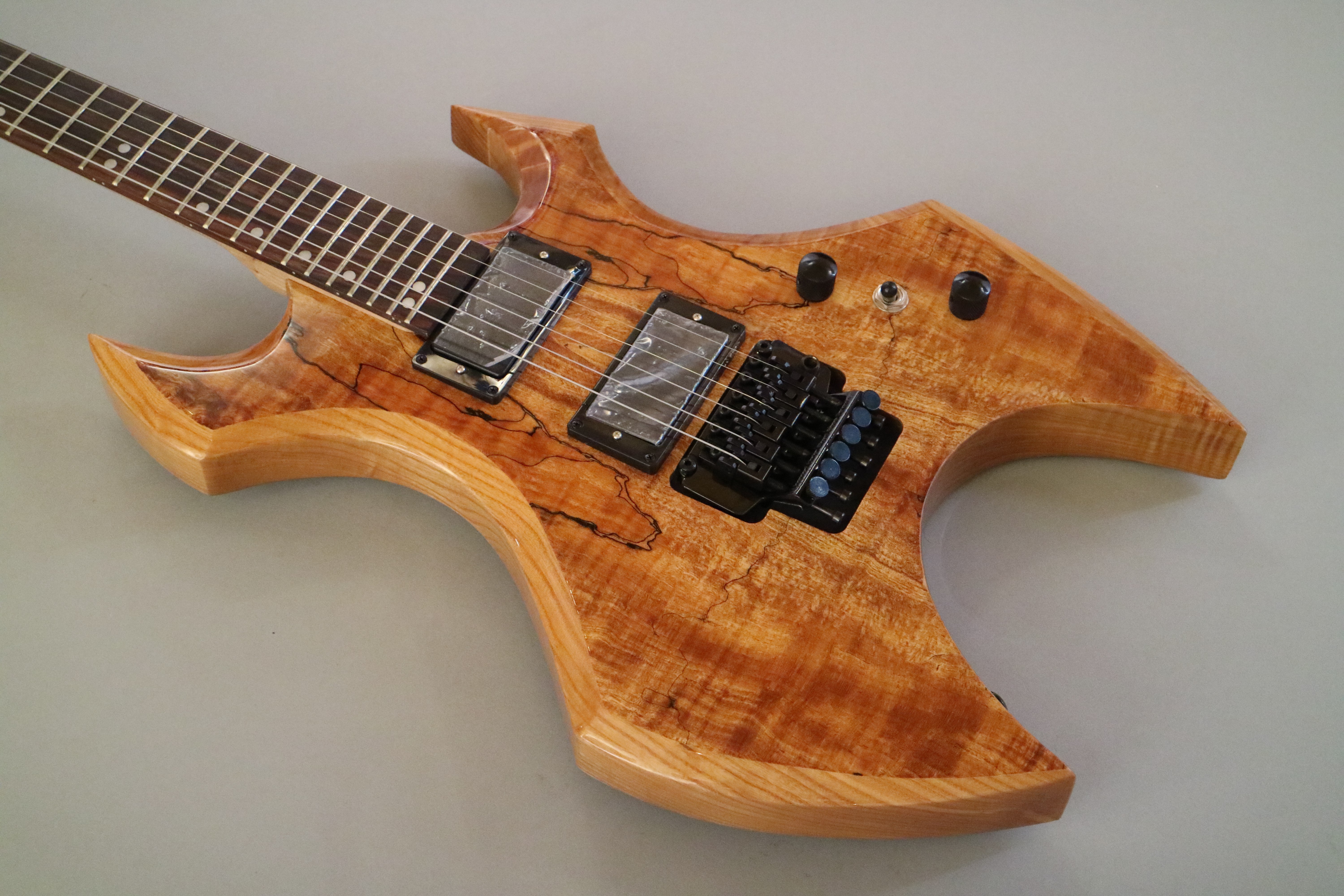 Afanti Customized Mahogany Body with Spalted Maple Veneer Electric Guitar