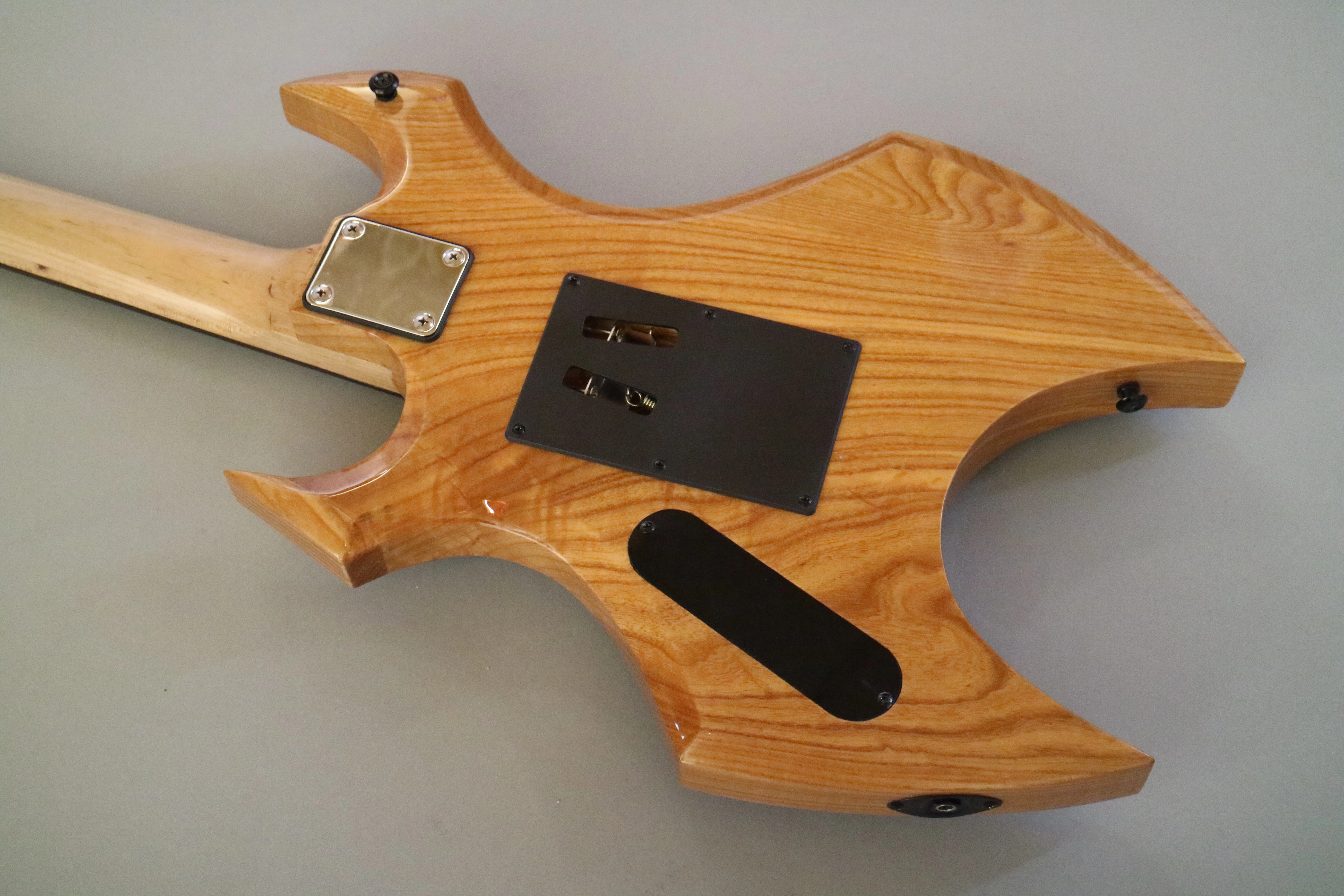 Afanti Customized Mahogany Body with Spalted Maple Veneer Electric Guitar