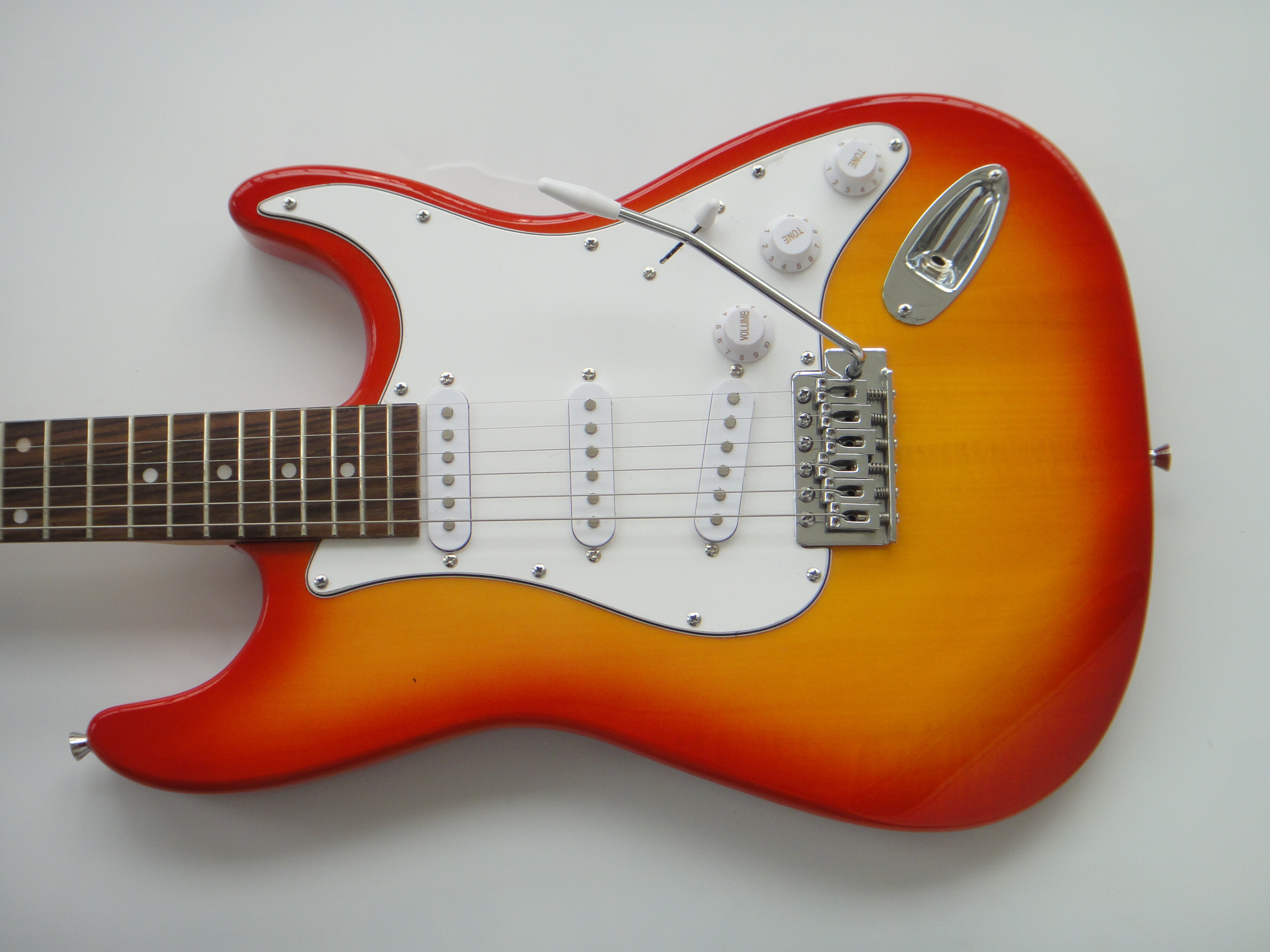 Afanti SSS Pickups Mahogany Body St Electric Guitar