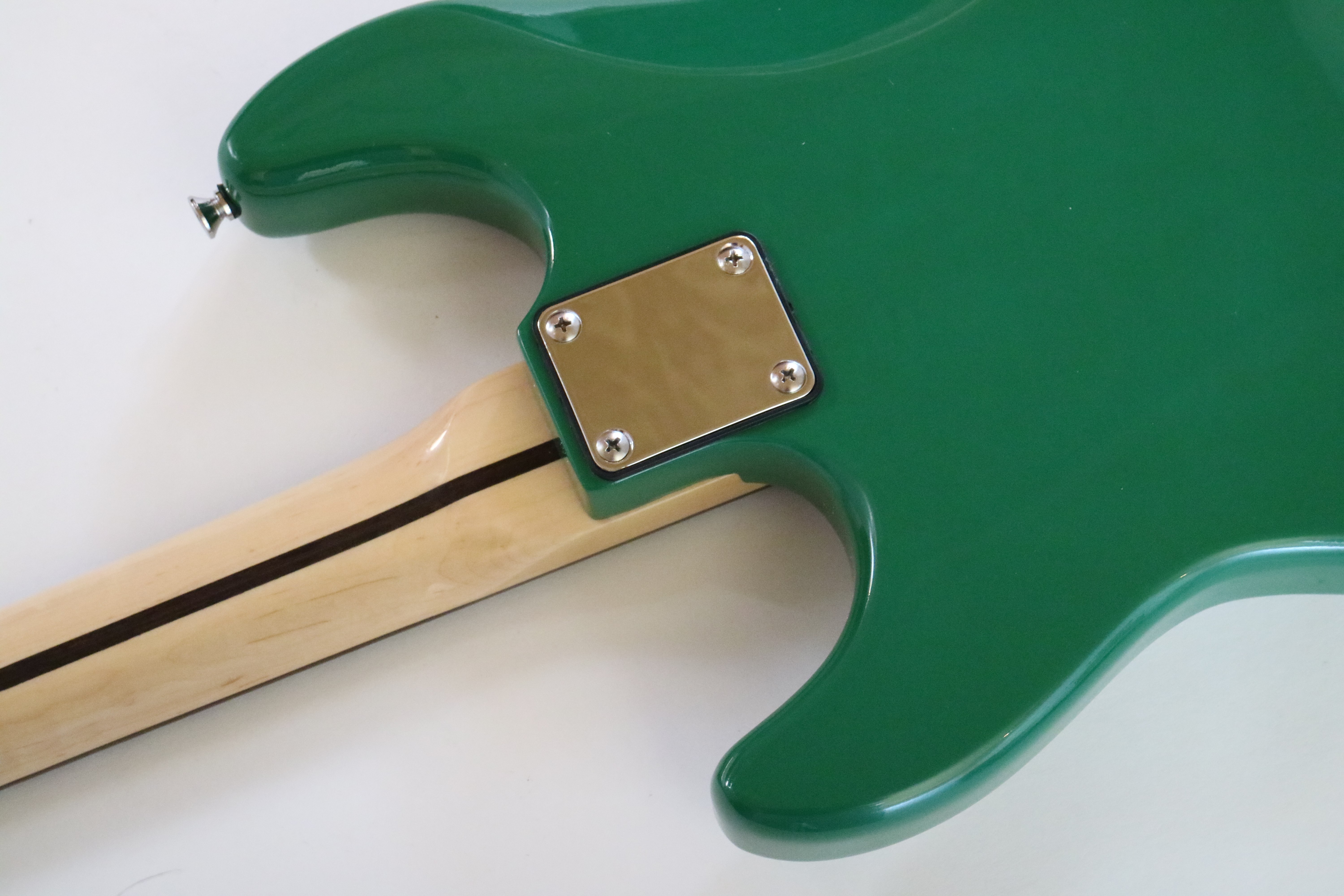 Afanti  Bolt On Maple Neck St Electric Guitar