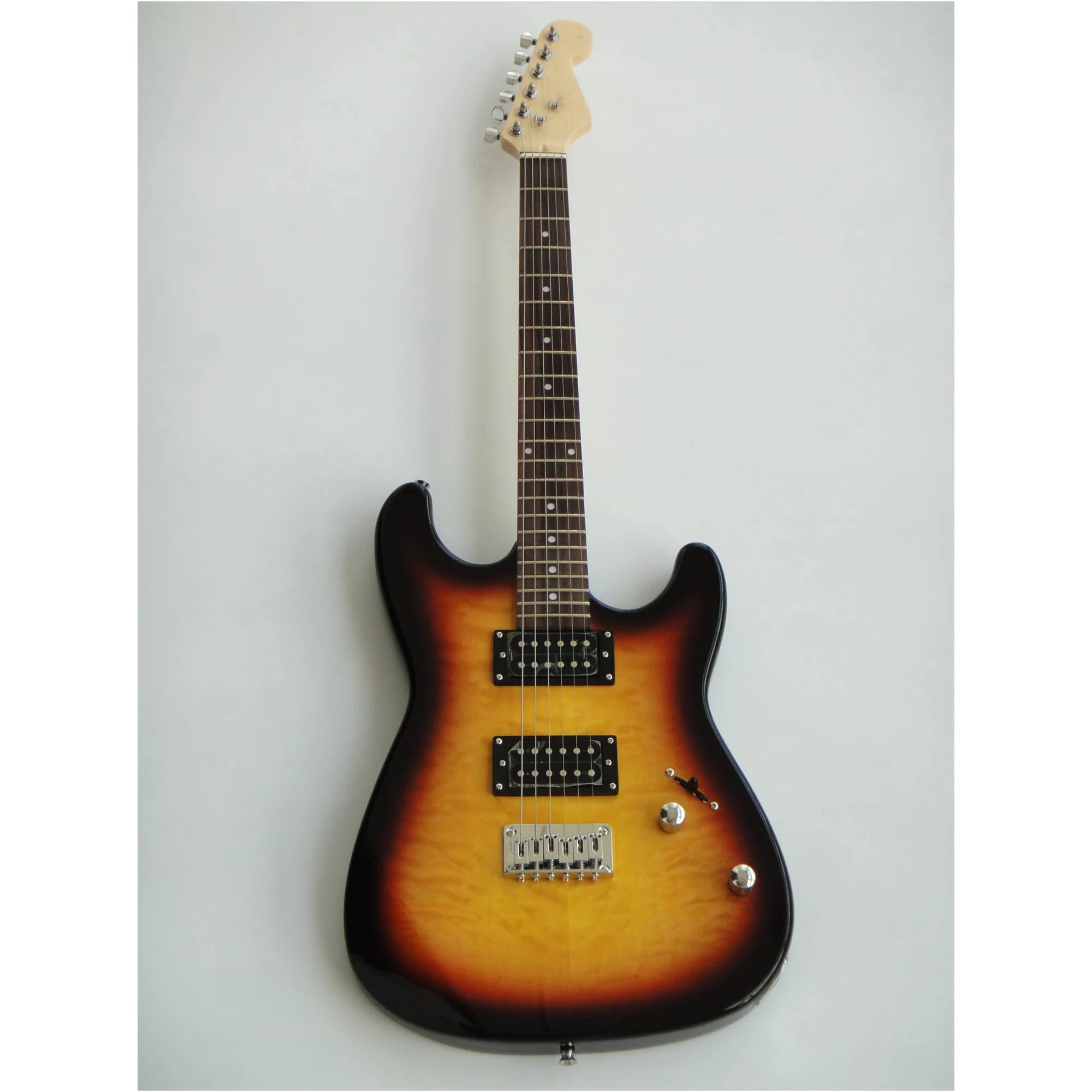 Afanti Sunburst Mahogany Body with Quilted Maple Top St Electric Guitar