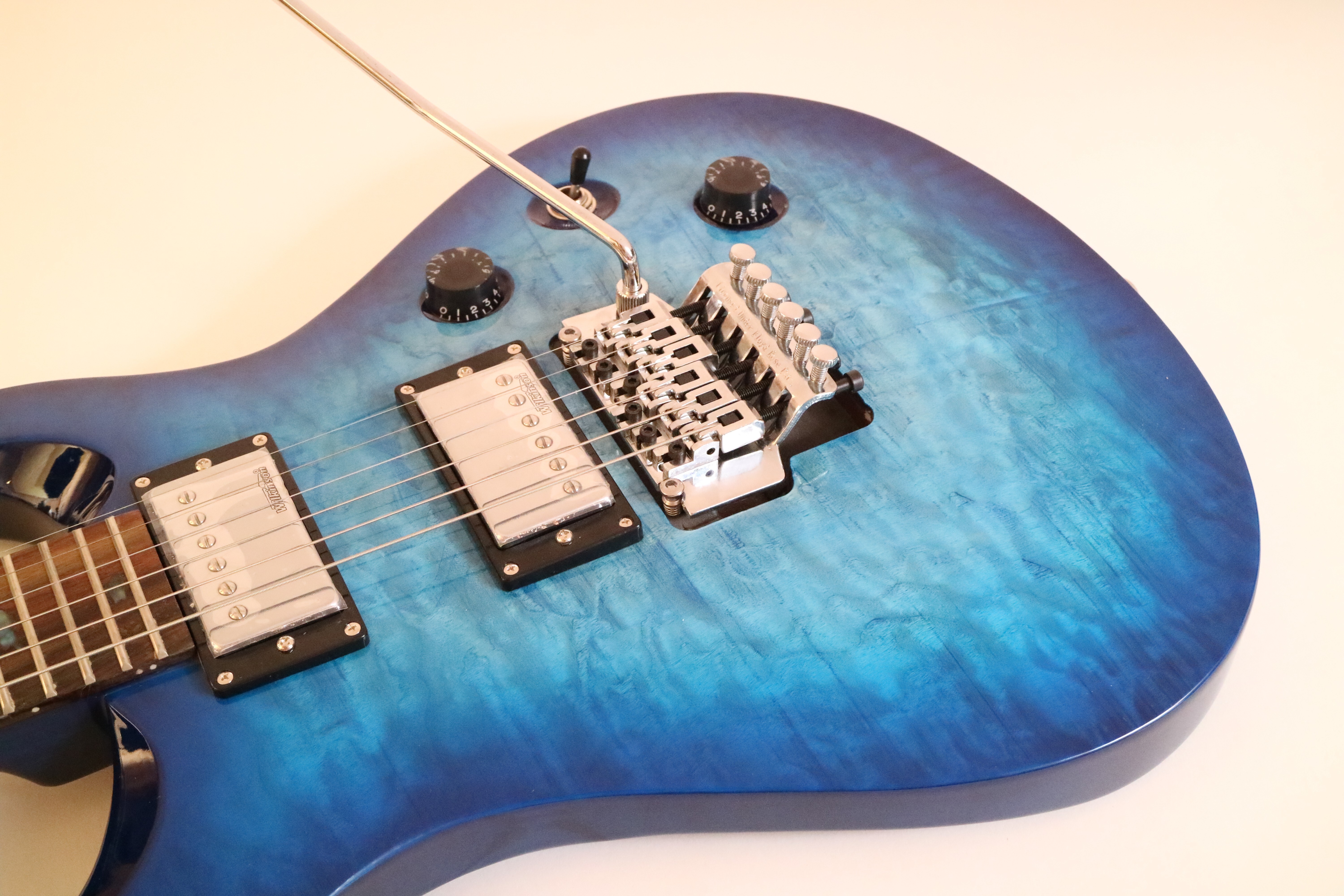 Afanti 24 Fret 6 String Basswood with Quilted Maple Veneer Electric Guitar