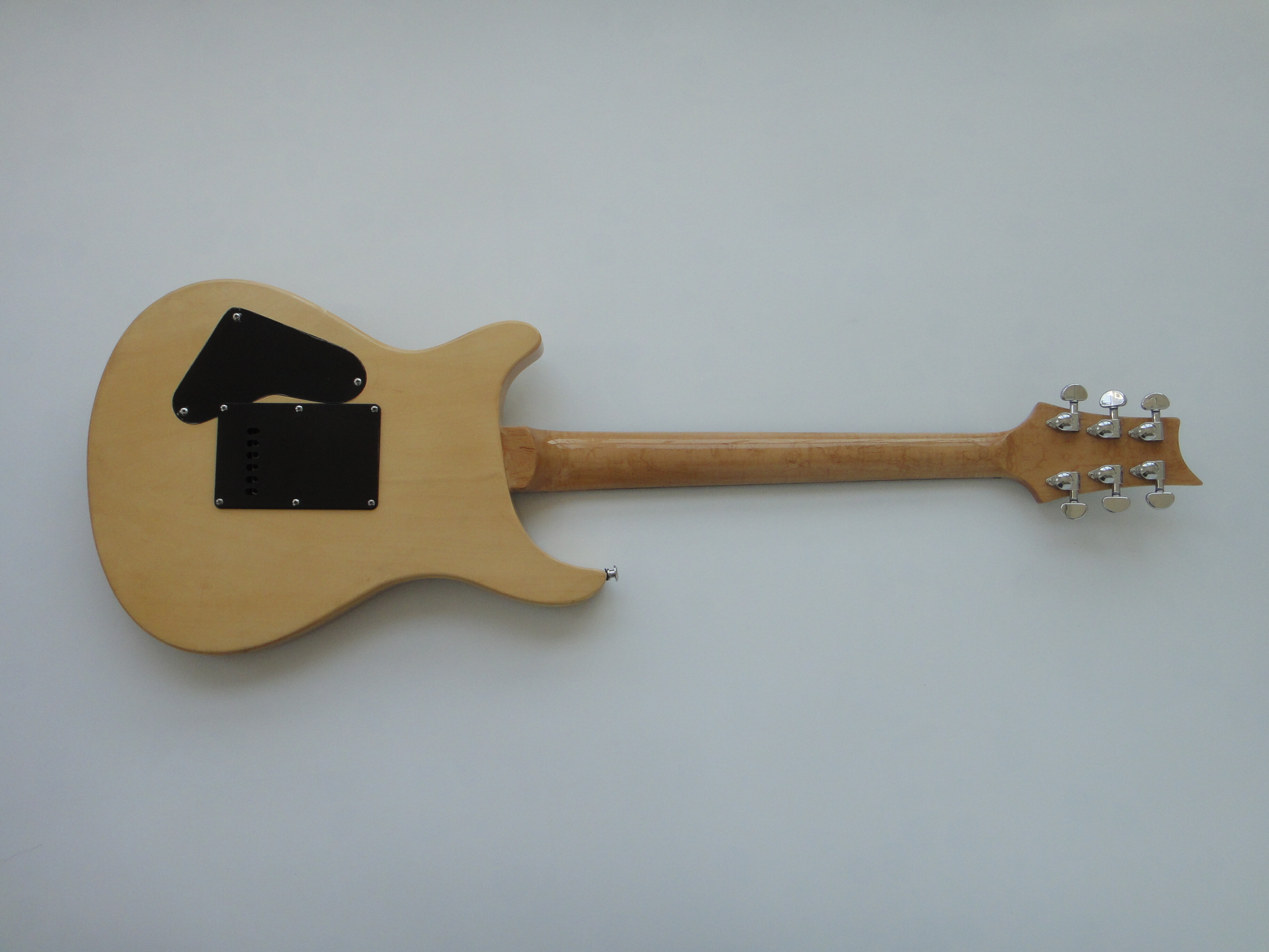 Afanti Set in Mahogany Body with Flamed Maple Veneer Electric Guitar