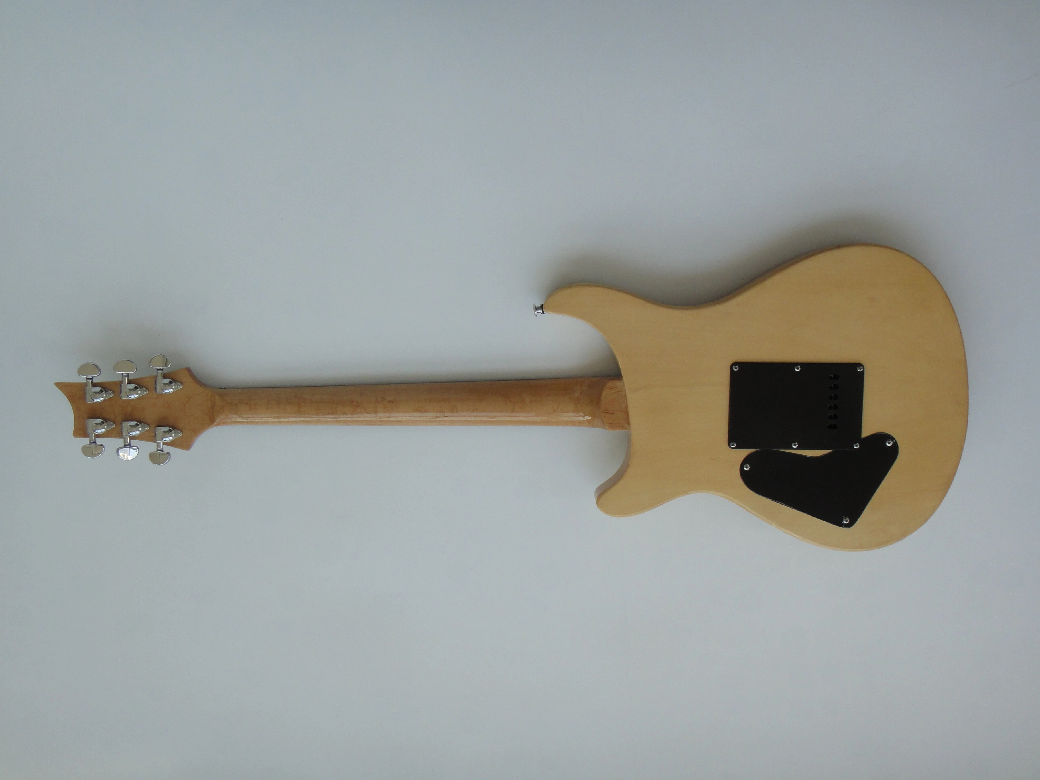 Afanti Set in Mahogany Body with Flamed Maple Veneer Electric Guitar