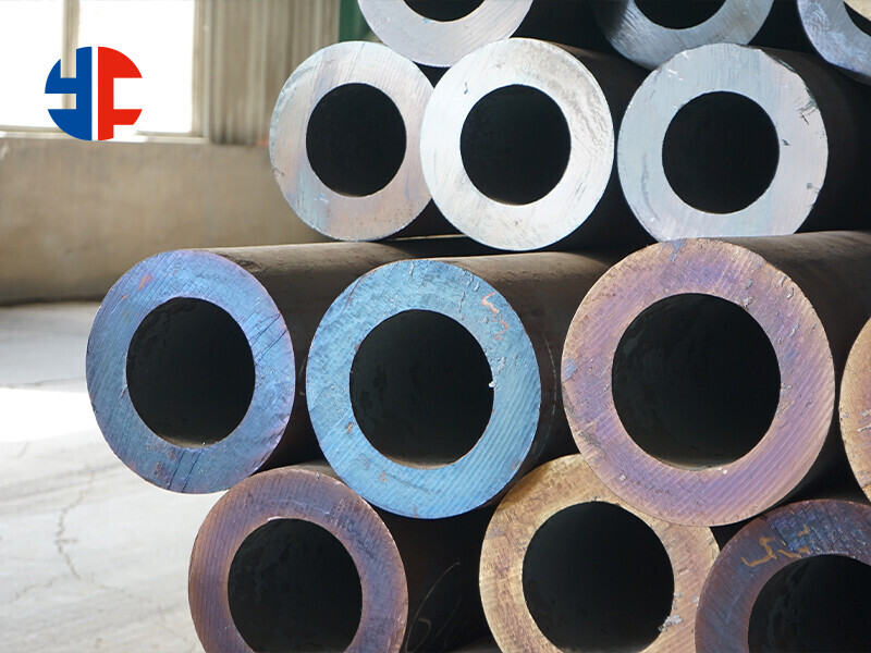 Carbon seamless steel pipe  Q235 Q235 Q355 S235jr S355j0 S355j2 Metal  Pipe 