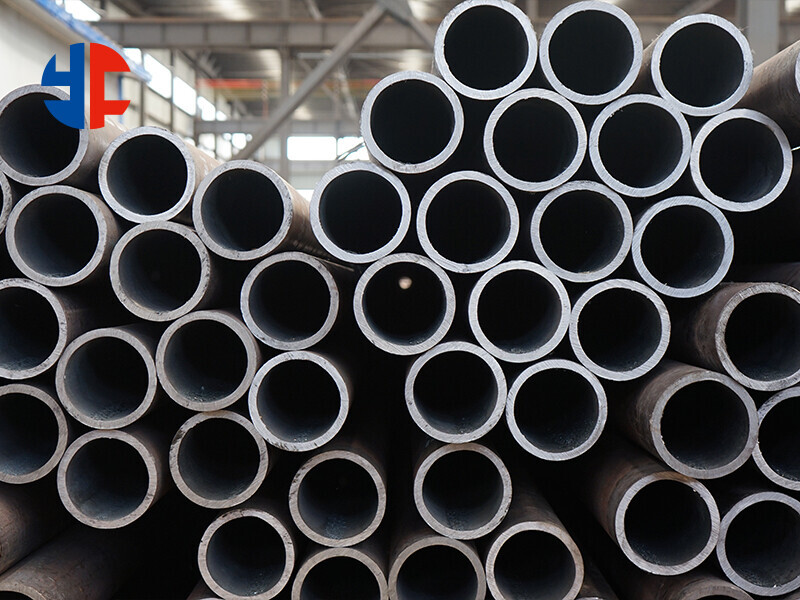 ASTM Seamless Tube Carbon Seamless Steel Pipe Tube 10#,20#,45#,Q345 ,16Mn,Q295