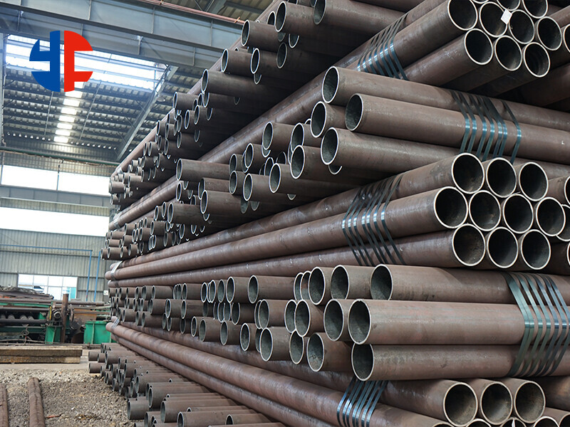 ASTM A106 A53 API 5L Round Black Seamless Carbon Steel Pipe and Tube