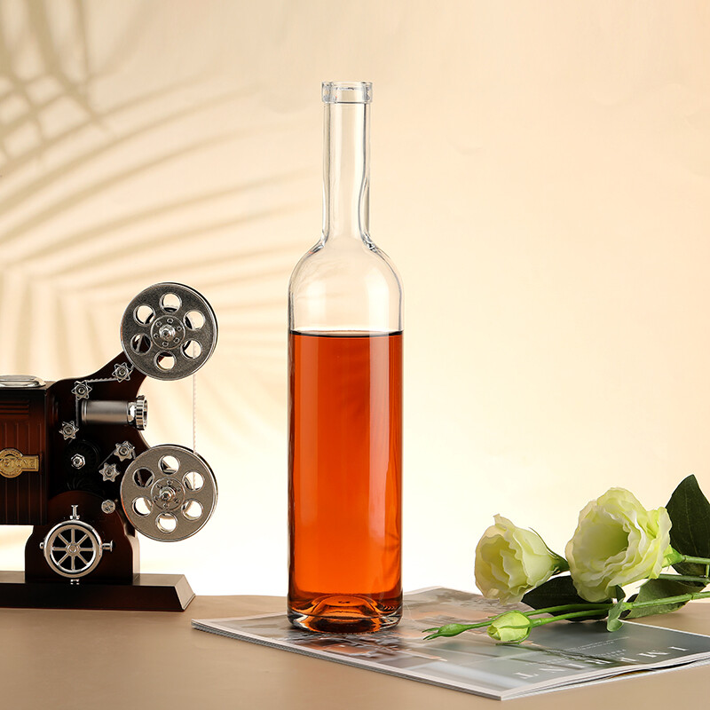 High and thin classic round bottle