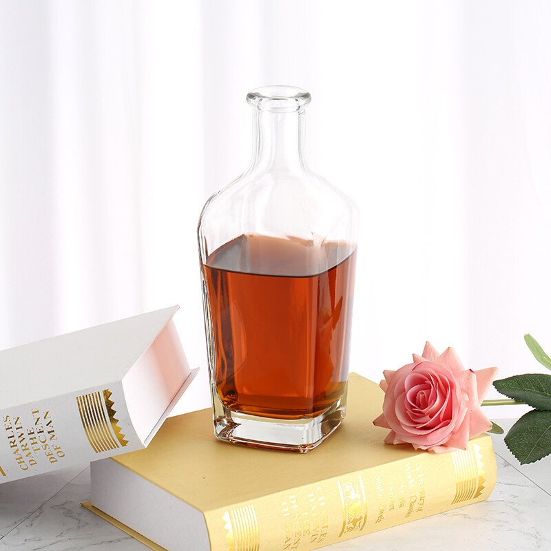 Square clear spirit glass bottle