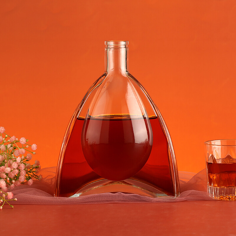 Special shape glass liquor bottle for xo brandy