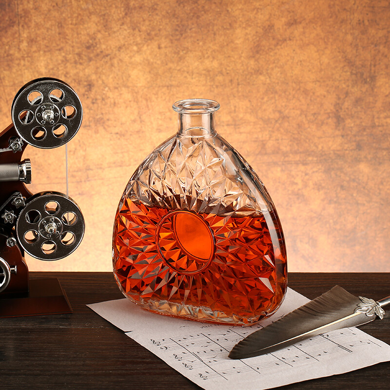 Spirit alcohol brandy glass bottle 700ml