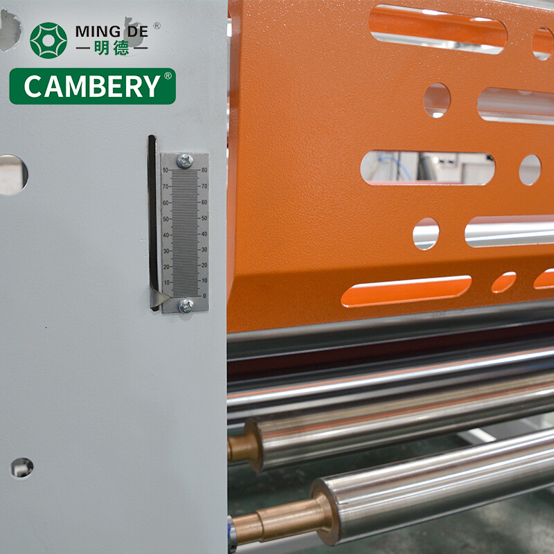 Machine à coller plate de colle à l'huile MD-PT-1350B-1