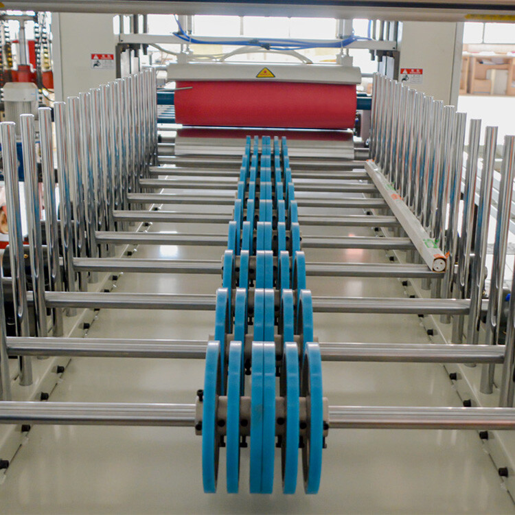 Machine de revêtement de colle froide MD-MXB-700