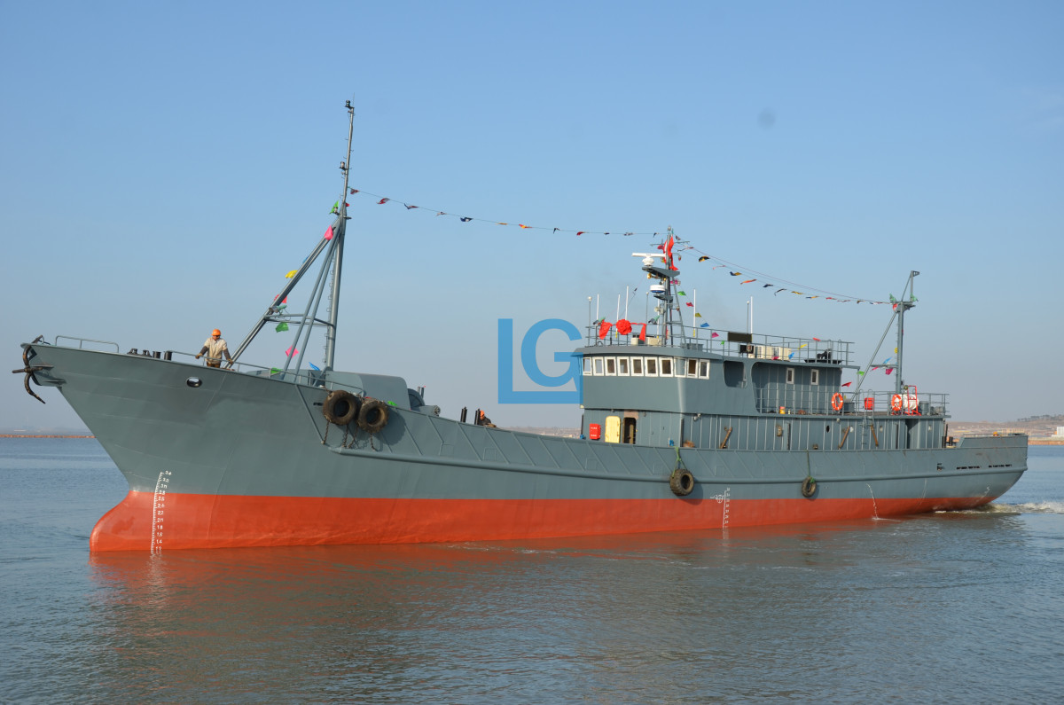 47.68m冷冻拖网渔船 (4).jpg 47.68m冷冻拖网渔船 (4).jpg