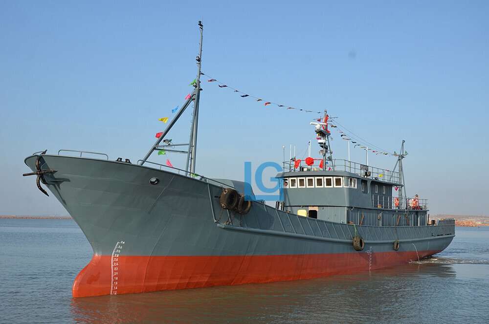 Fishing trawler 47m