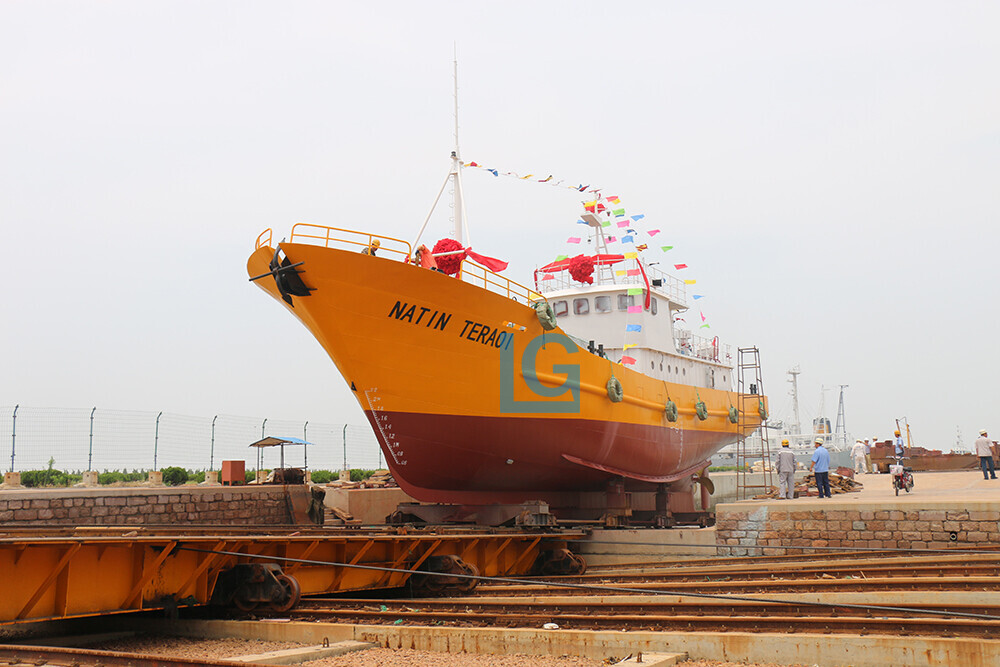 fishing trawler 34.88m fishing trawler 34.88m