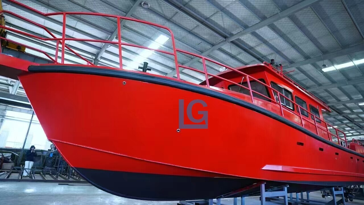 12m Fishing boat to Canada 