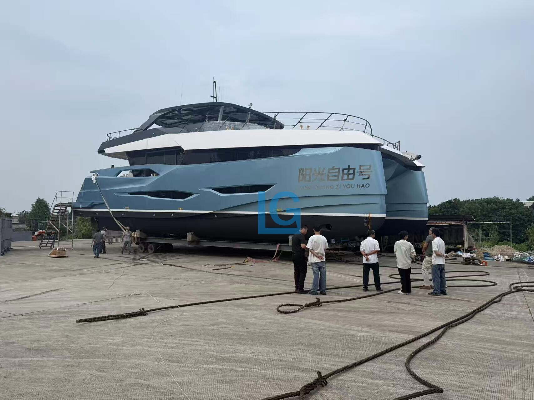 80ft Catamaran yacht