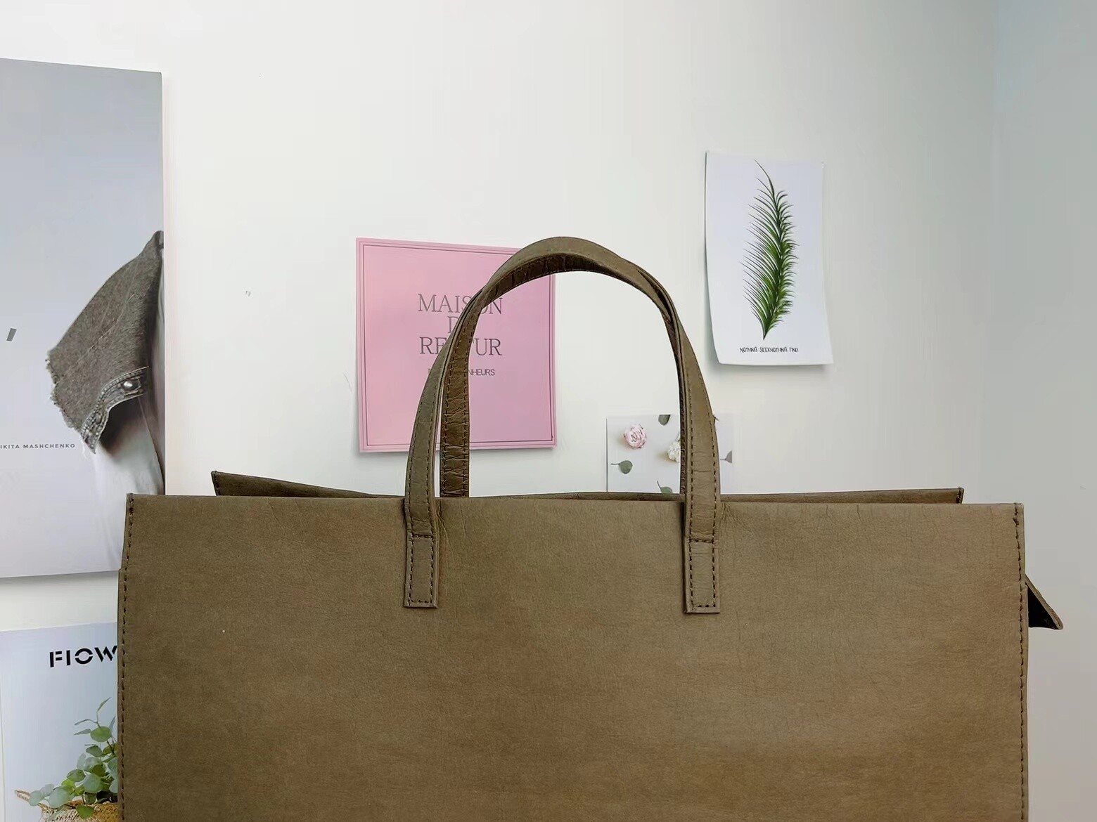 Kraft paper sturdy large capacity tote bag