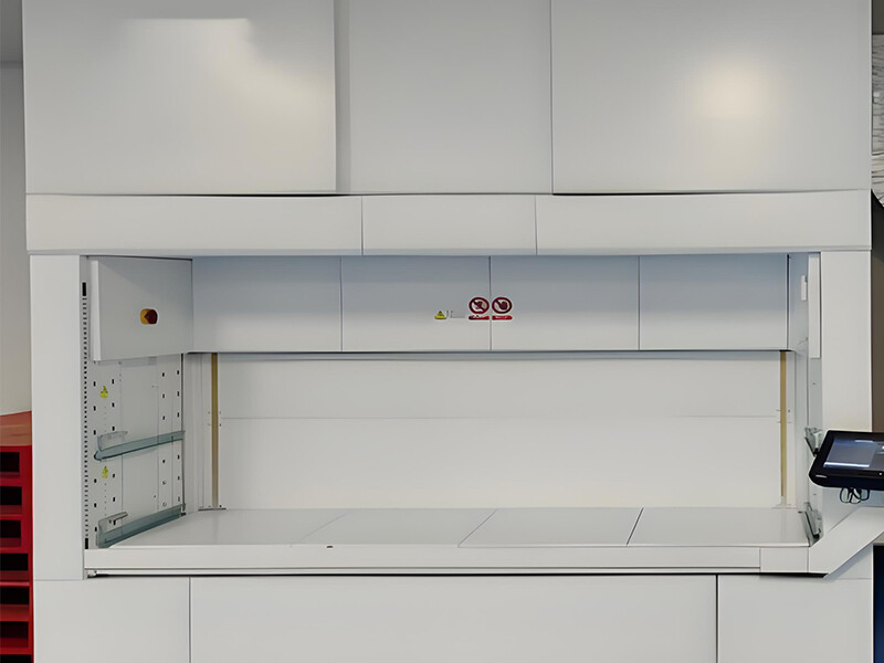 Built-in single-layer access port.jpg