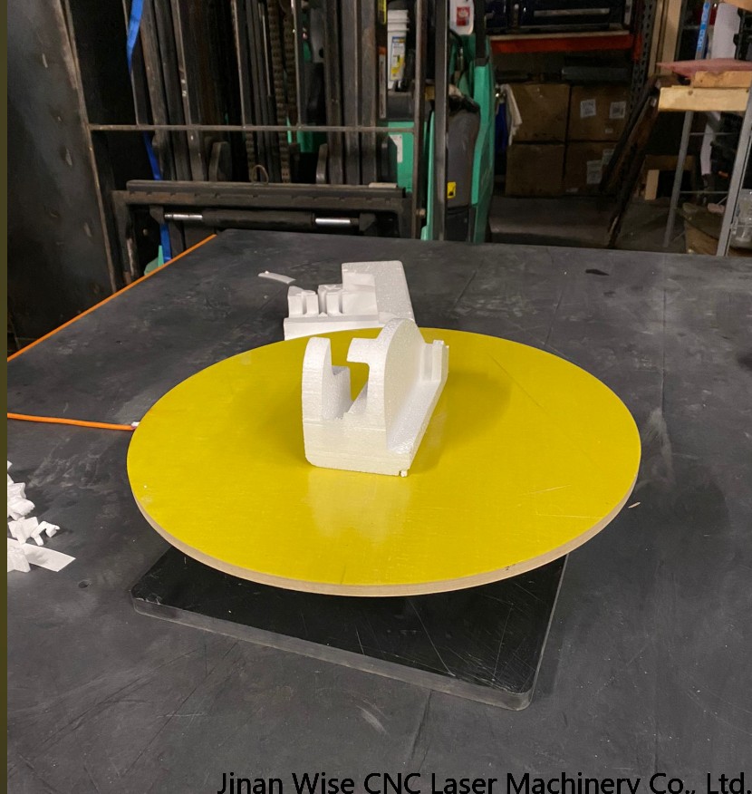 foam cutting machine small.png foam cutting machine small.png