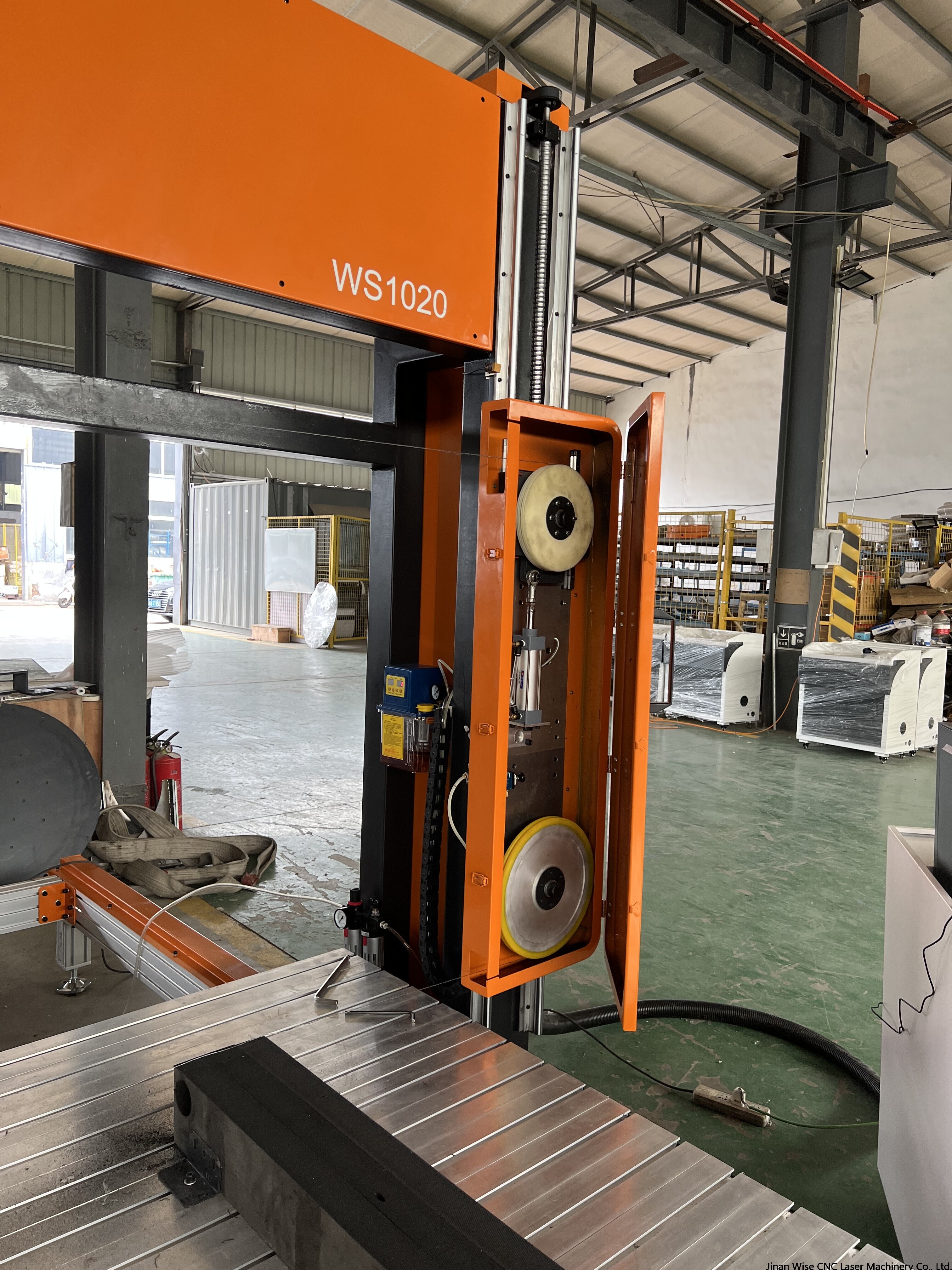 polyurethane foam cutter.JPG