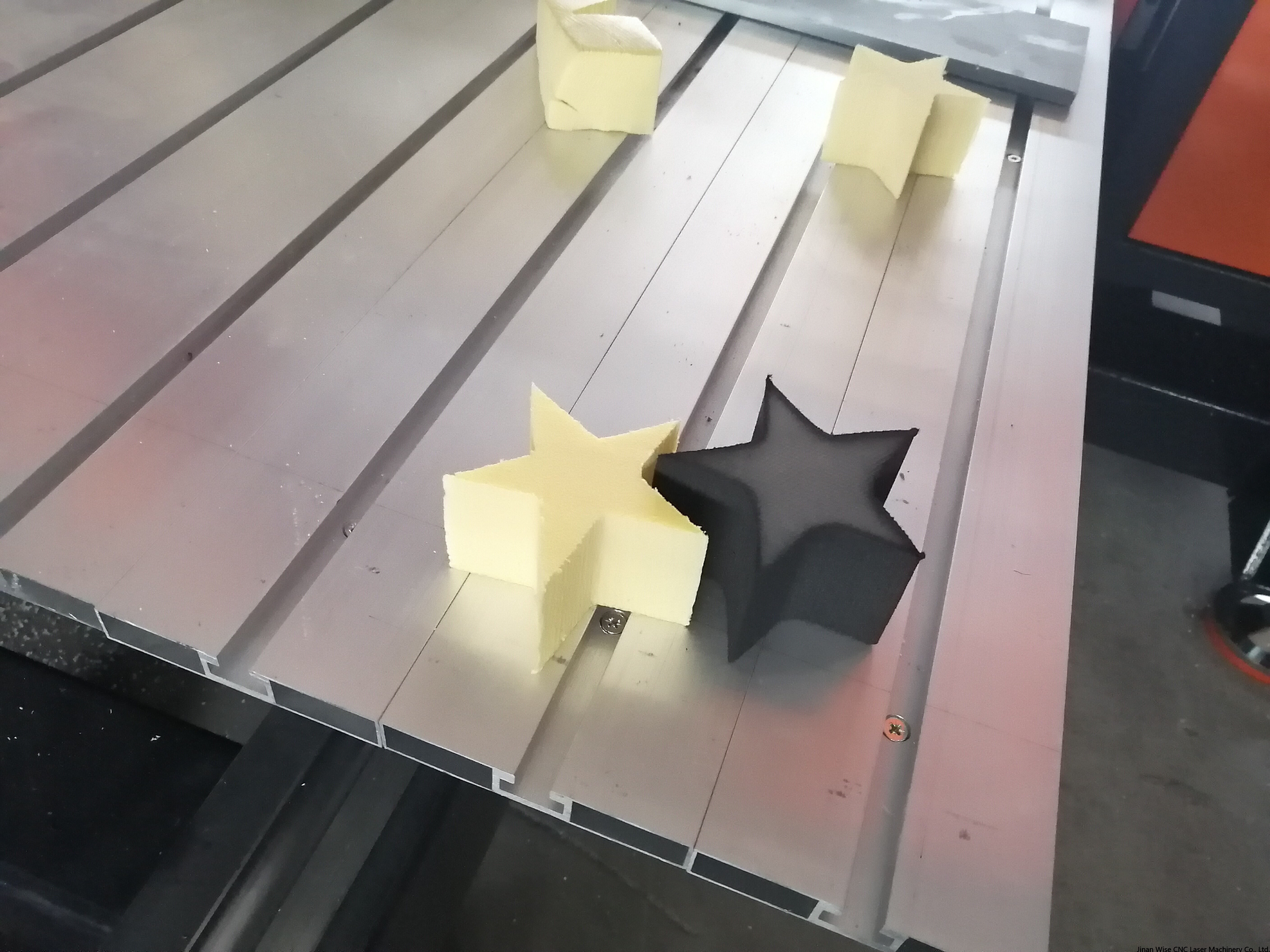 polyurethane foam machine.jpg polyurethane foam machine.jpg