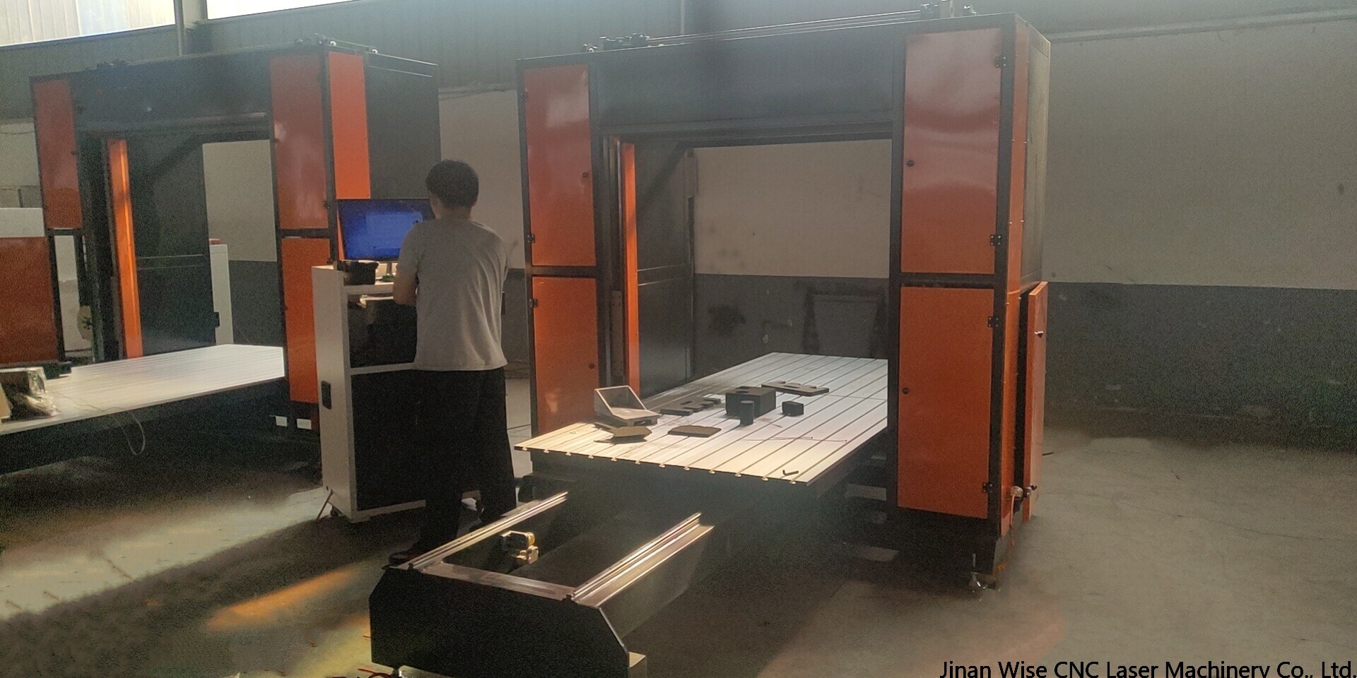 foam cutting machine horizontal.jpg foam cutting machine horizontal.jpg