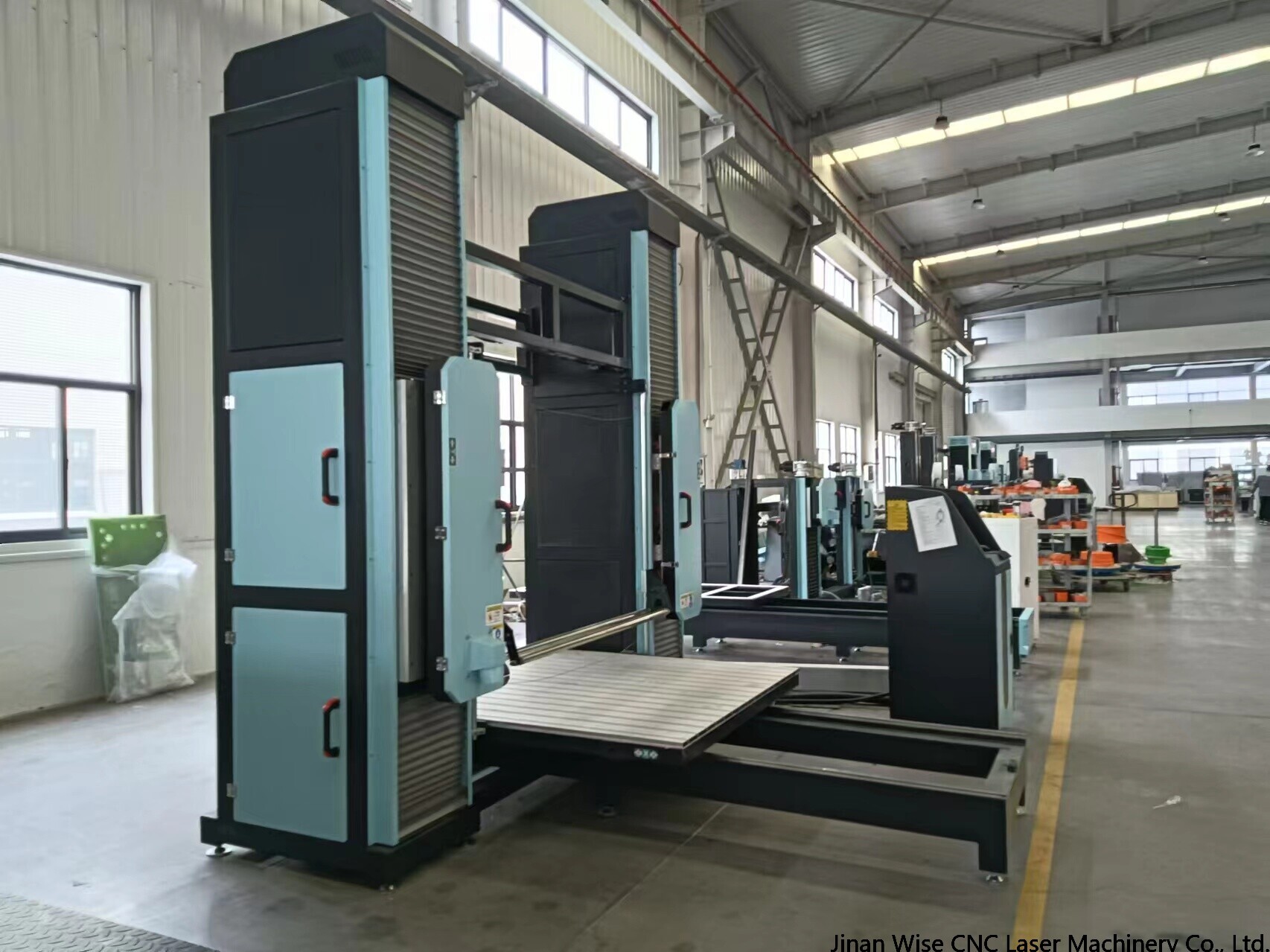 polyurethane foam cutting machine.jpg polyurethane foam cutting machine.jpg