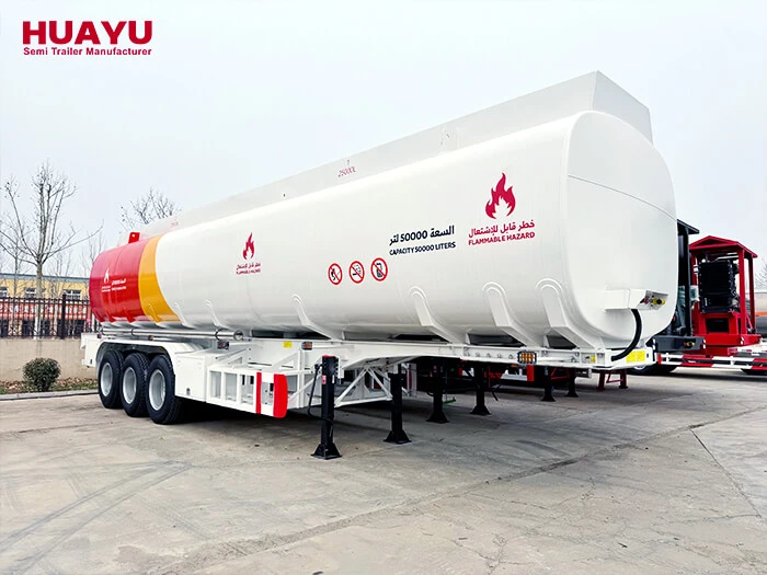 Tri Axles Oil Fuel Tanker Semi Trailer