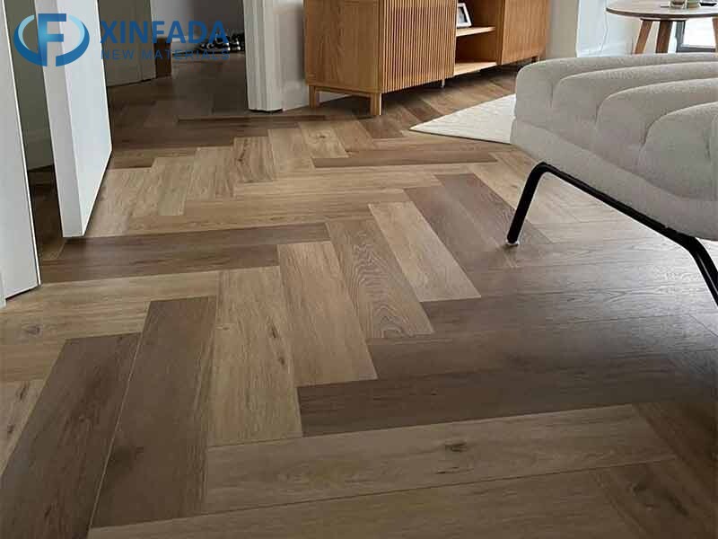 Indoor Herringbone Wood Grain Spc Flooring Tiles Size 150mmx750mmx6.0mm with 1.5mm