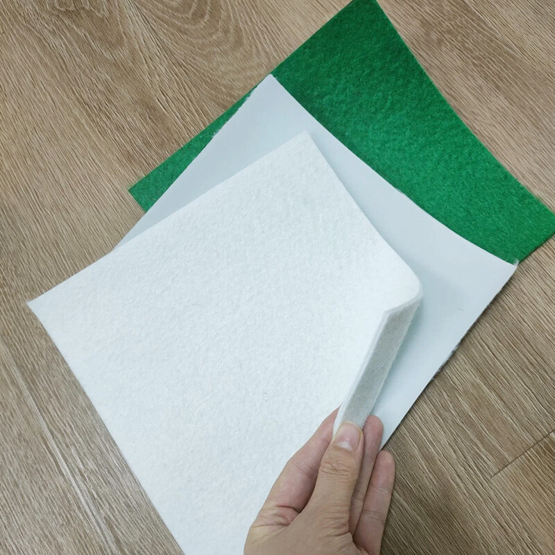 Composite Geomembrane with Geotextile (1+2)