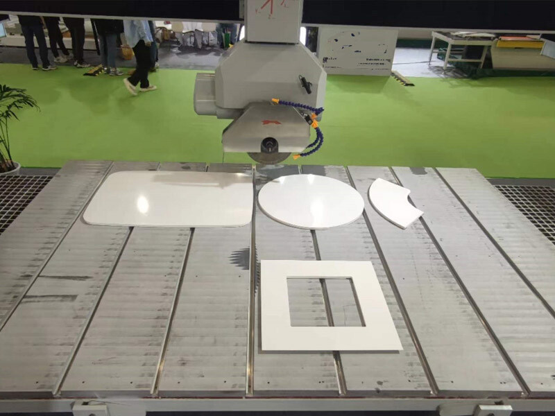 5 Axis Bridge Saw GQ-3220C