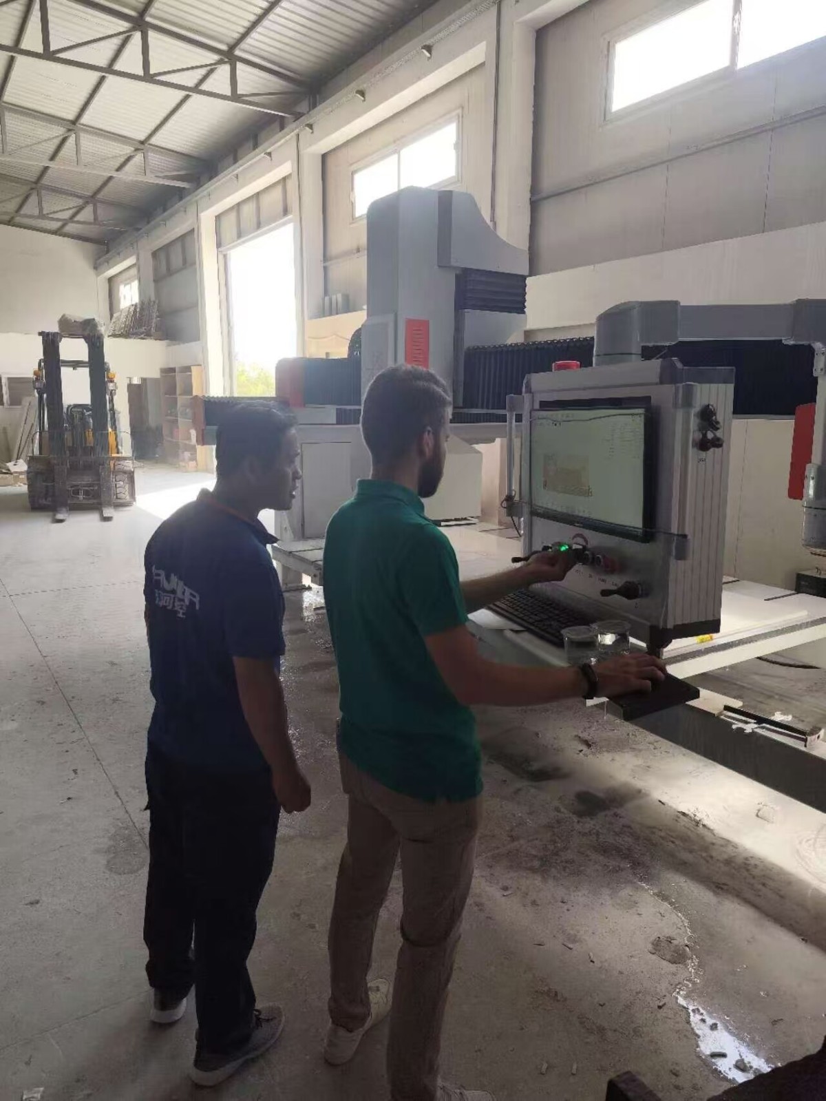 GANGER CNC provide after-service for installation and testing in European4.jpg GANGER CNC provide after-service for installation and testing in European
