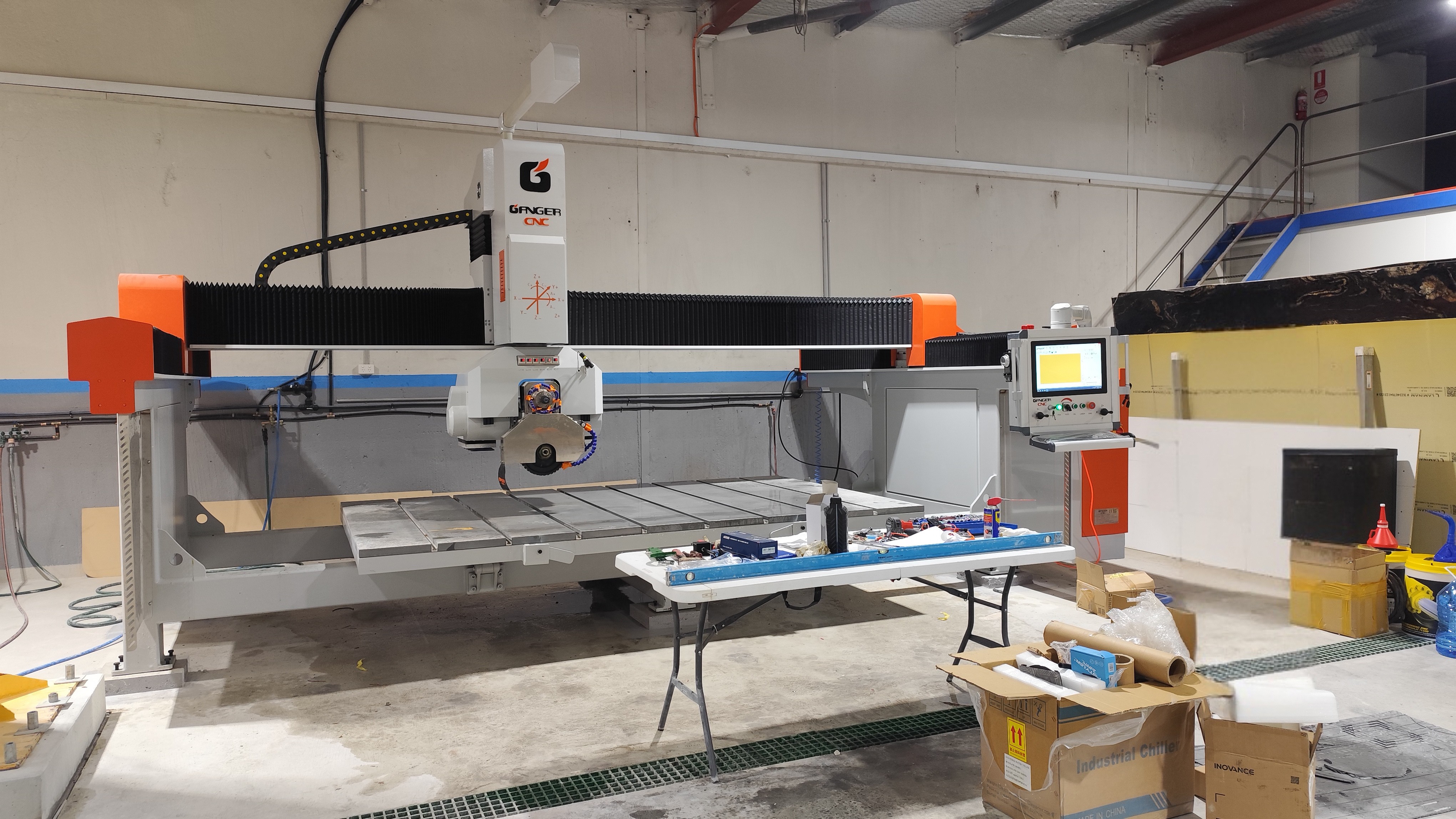 GQ-3220DSM 5 Axis Stone Bridge Cutting Machine Installation in Perth Australia GQ-3220DSM 5 Axis Stone Bridge Cutting Machine Installation in Perth Australia