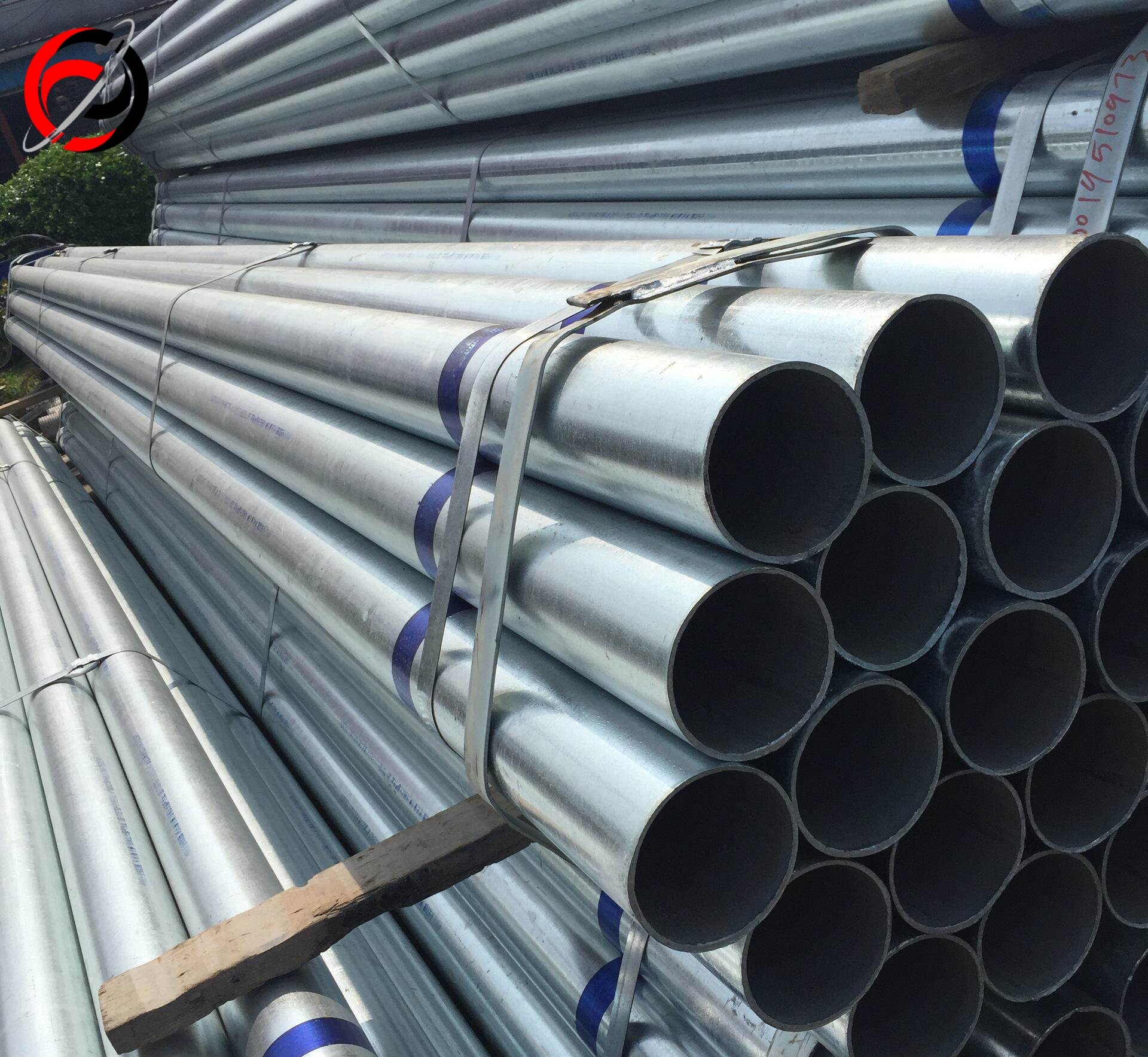 Galvanized pipe for fence