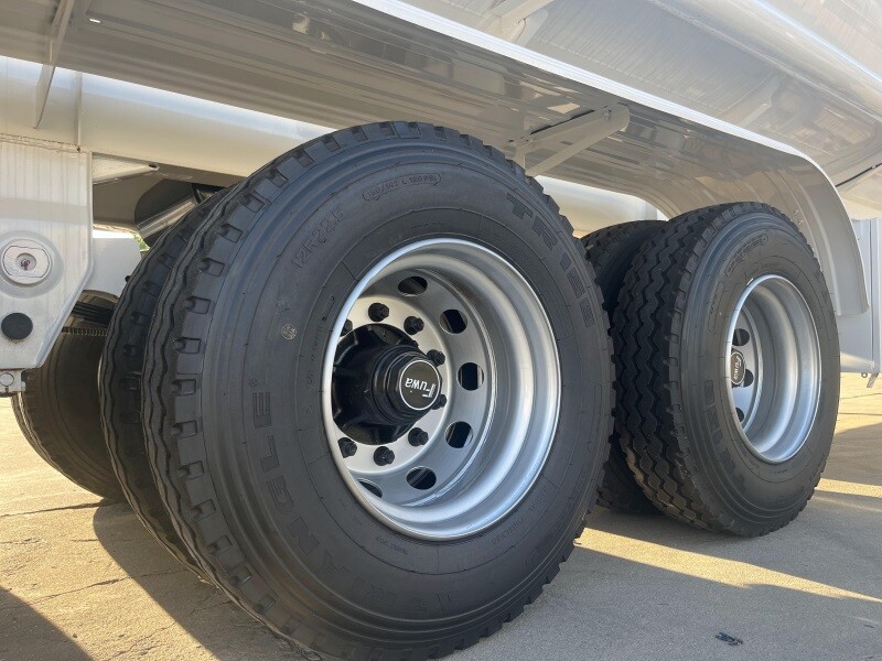 40000L Fuel tanker semi trailer