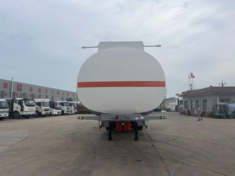 45000L Fuel Tanker Semi Trailer