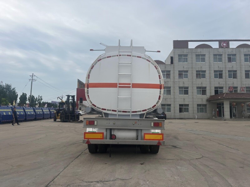 45000L Fuel Tanker Semi Trailer