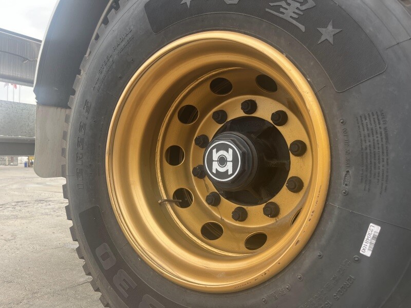 45000L Fuel Tanker Semi Trailer