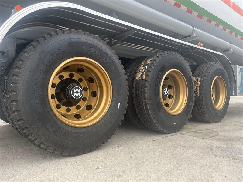 45000L Fuel Tanker Semi Trailer