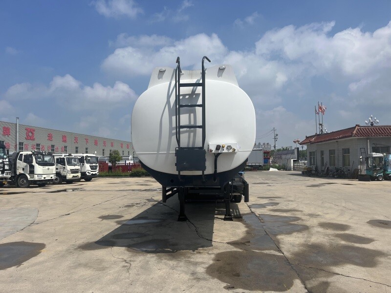 Fuel Tanker Semi Trailer