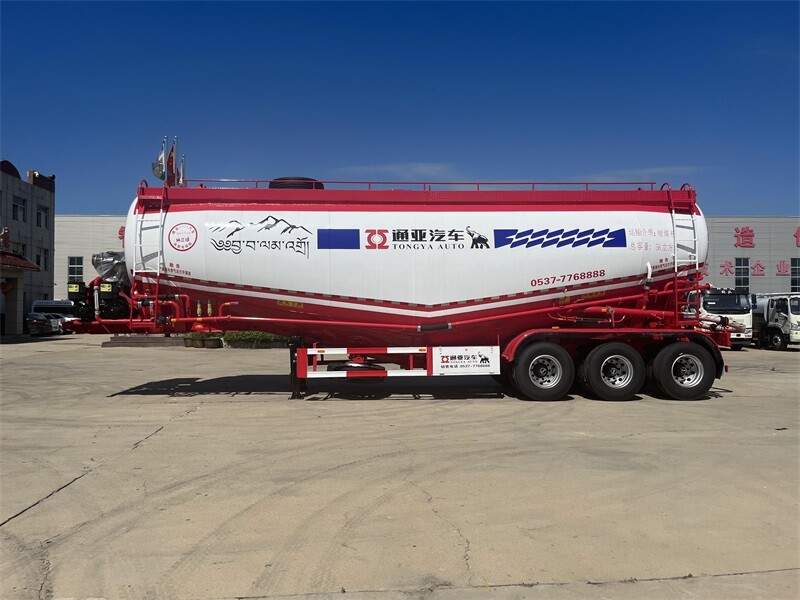 Bulk cement tanker semi-trailers have been selling well in China since 2012
