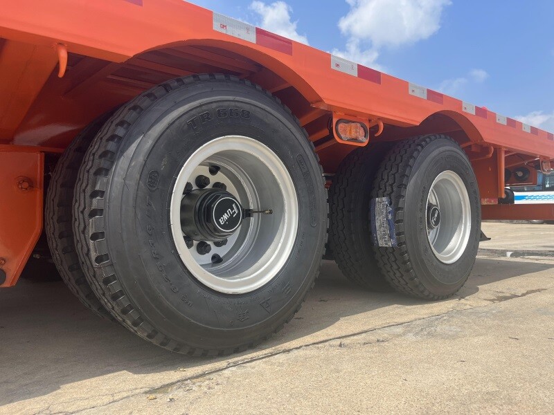 30T Low Bed Semi Trailer