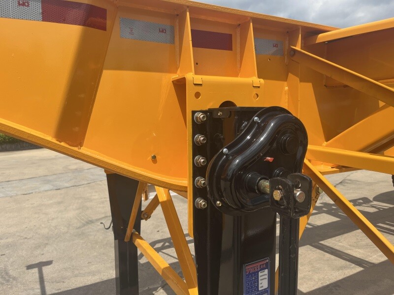 Skeleton Semi Trailer