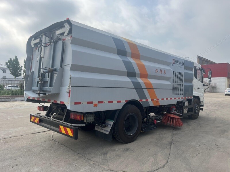 Road Sweeper Truck