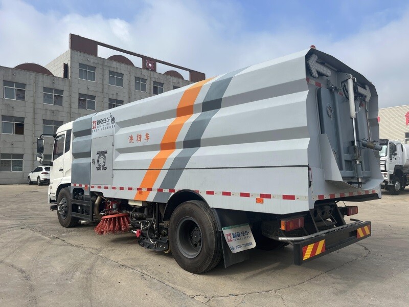 Road Sweeper Truck