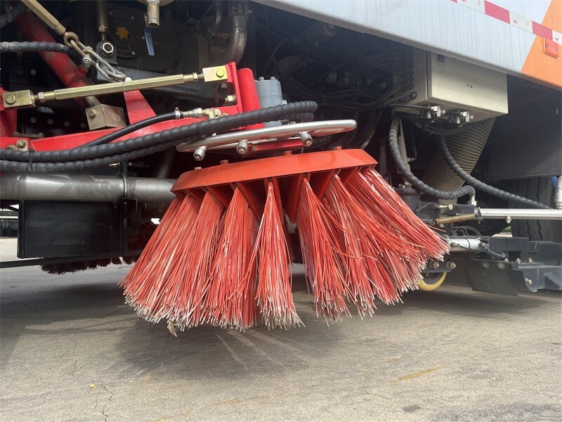 Road Sweeper Truck