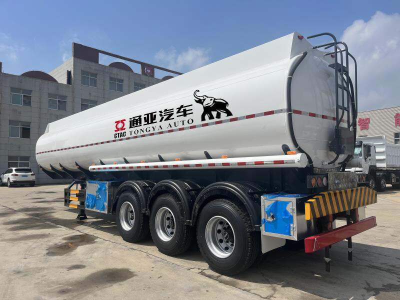 Fuel Tanker Semi Trailer